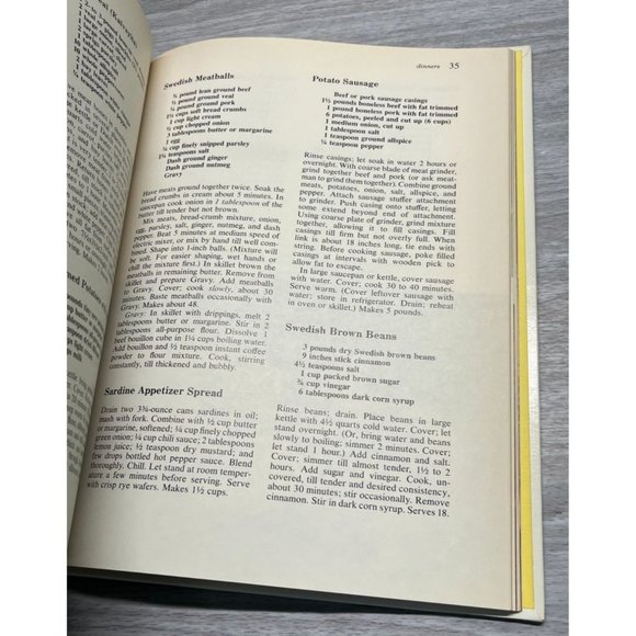 Cookbooks Lot 10 Better Homes and Gardens Vtg BHG HC 60s and 70s Recipes - Picture 8 of 12